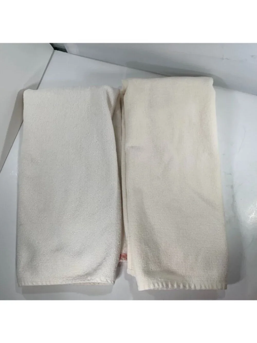 I Love My Kitchen Embroidered Cotton Hand Towels Set Of 2 White with Pink Trim